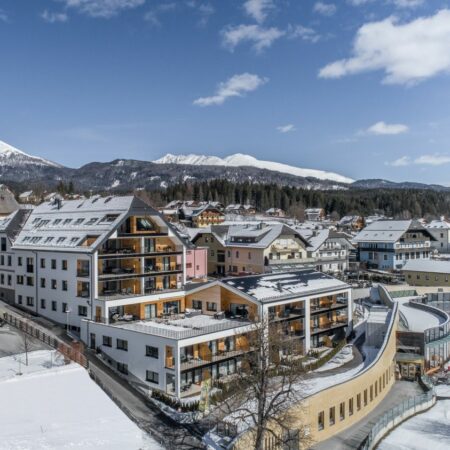 carpe solem Hotel Resort Apartmentresort Mariapfarr. Außenansicht Hotel im Lungau.
