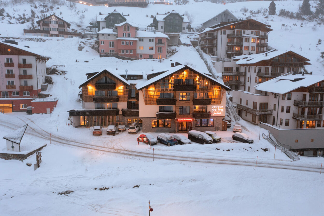 Winter Ansicht carpe solem Hotel in Obertauern.